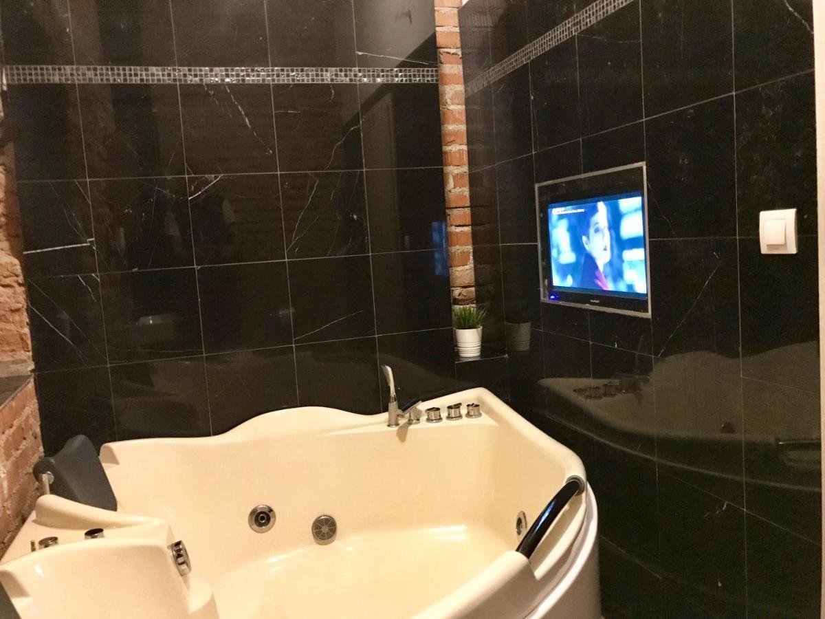 Brno Center Whirlpool Apartment Экстерьер фото