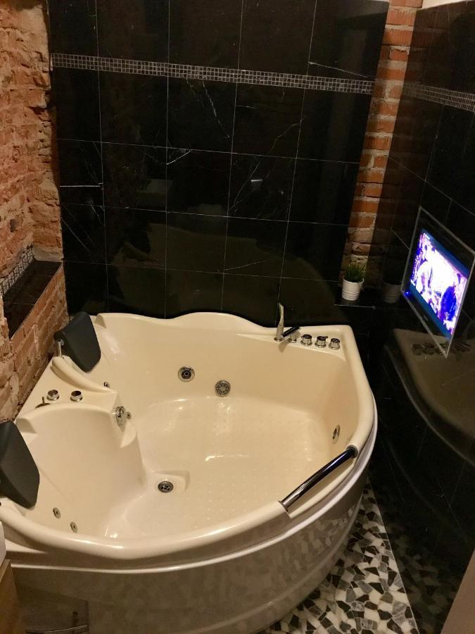 Brno Center Whirlpool Apartment Экстерьер фото